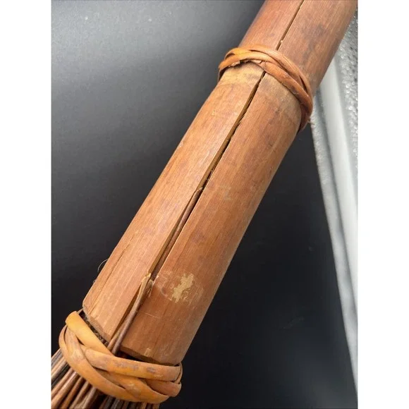 Hearth Broom Natural Straw Craft Whisk Broom Handle 33" Handmade Cobweb Broom - Picture 3 of 9